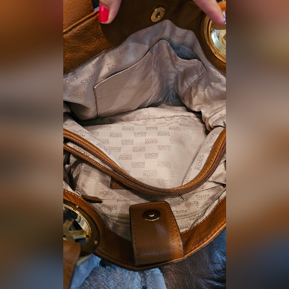 Michael Kors Large Caramel Brown Fulton East West Tote EUC 2 Callouts see pics - Picture 15 of 16
